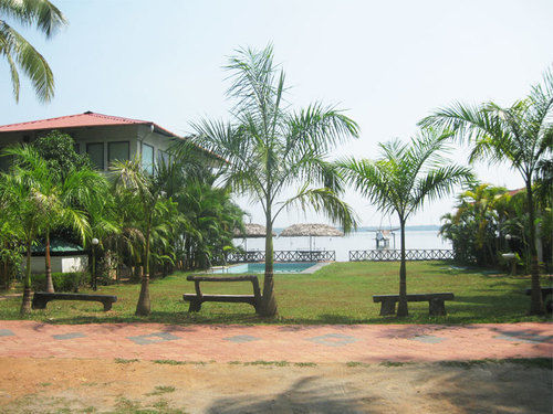 Lake Symphony Resort Kochi Kültér fotó